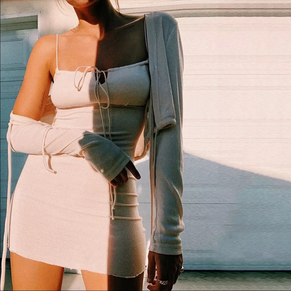 CLEARANCE🎀 Luna Beige Essential Dress 🎀🎀 - Picture 1 of 3